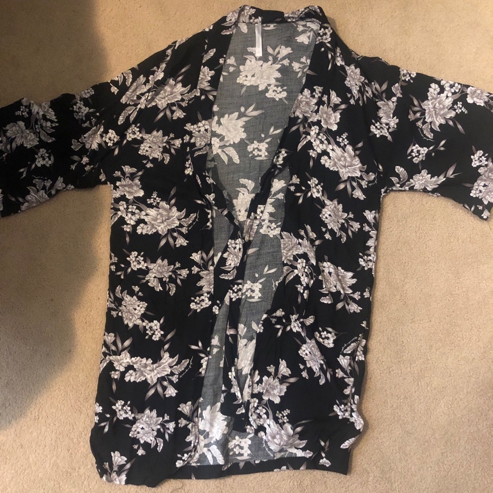 Beautiful Floral Kimono